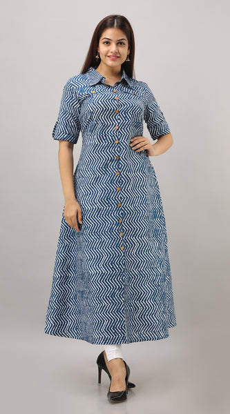 Svarchi Women's Rayon Zig Zag Printed A-Line Kurta (Blue)