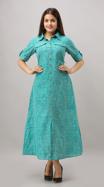 Svarchi Women's Rayon Zig Zag Printed A-Line Kurta (Green)