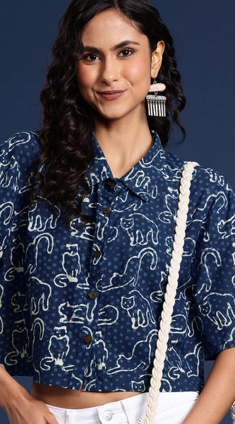 Svarchi Womens Cotton Animal Printed Straight Crop Casual Shirt (Blue)