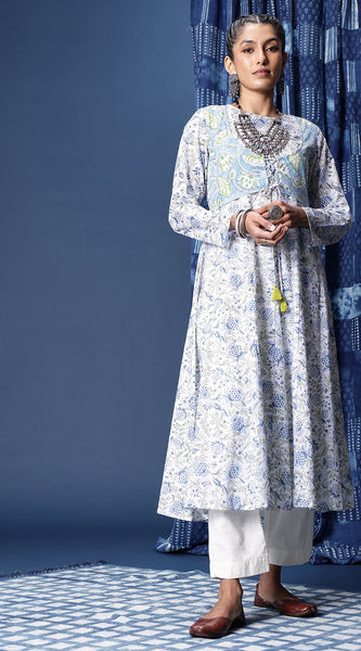 Svarchi Women Turquoise Blue Floral Hand Block Print A-Line Layered Kurta with Tie-Up Detail