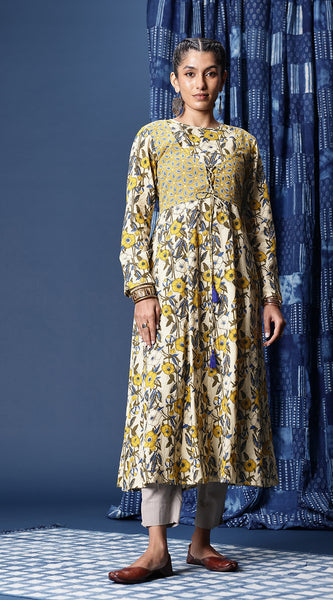 Svarchi Women Off White and Mustard Floral Hand Block Print A-Line Layered Kurta with Tie-Up Detail