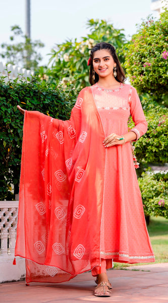 Svarchi Pink flared Kurta with Pant and Chiffon Dupatta