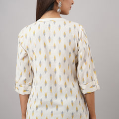 Svarchi Women's Rayon Cotton Blend Block Print Straight Tunic (White)