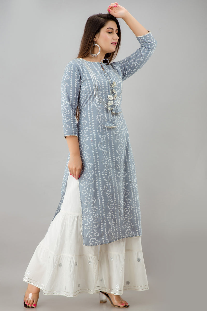 Svarchi  Womens Rayon  Bandhej Print Straight Kurta  (Grey)