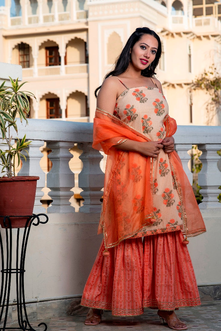 Svarchi Apricot Coral Orange Premium Cotton Gold Foil Printed Suit Set With Organza Dupatta