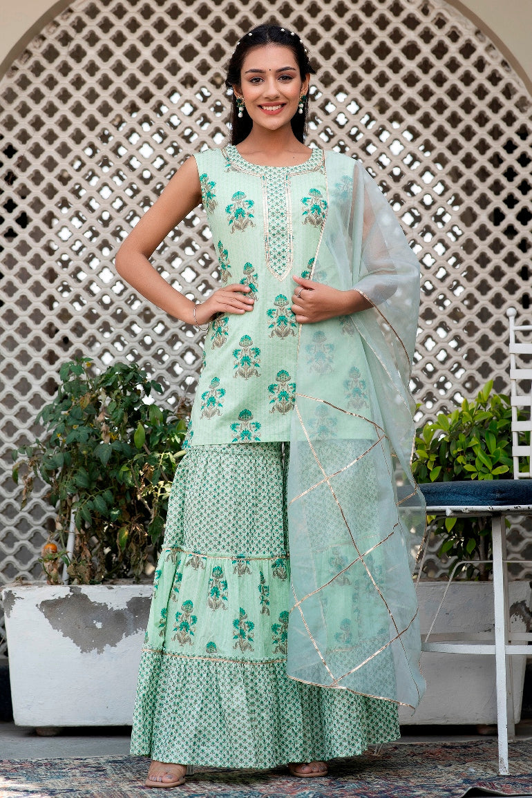 Svarchi Mint Tea Green Premium Cotton Gold Foil Printed Suit Set With Organza Dupatta