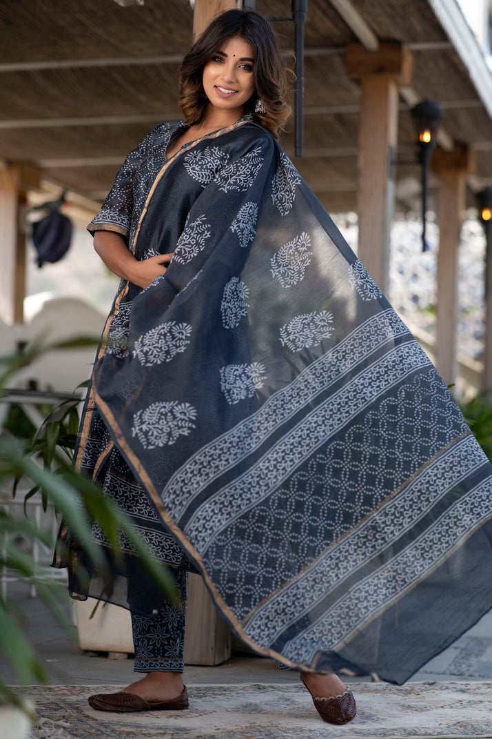 Svarchi Lead Black and Grey Handblock Printed Chanderi Kurta with Chanderi Dupatta