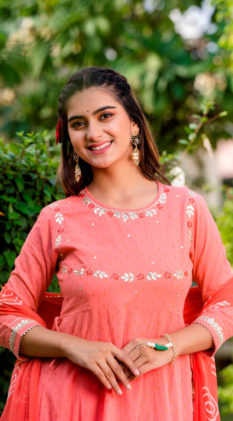 Svarchi Pink flared Kurta with Pant and Chiffon Dupatta