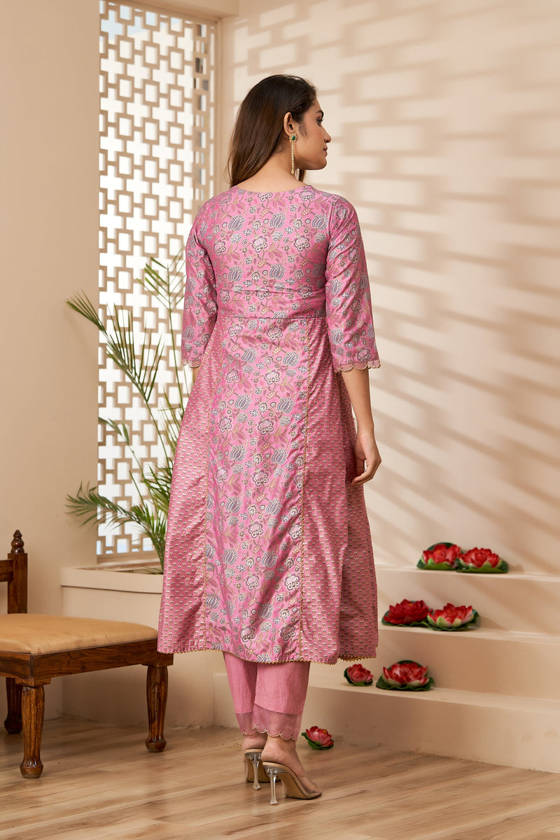 Svarchi Pink Chanderi Printed Kurta with Pencil Pant and Scalloped Dupatta